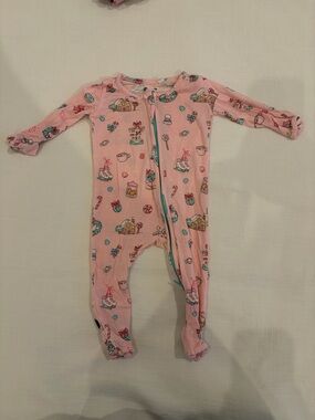 Bellabu Bear Holiday-Print Baby Zip Footed Pajamas Girls 0-3 months